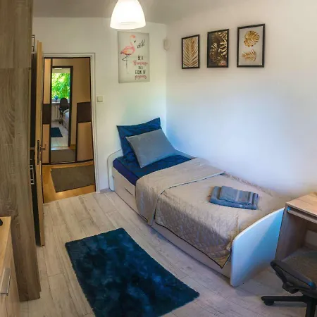 Komfortowy Apartament Seven Niedaleko Centrum Apartamento *