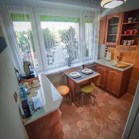 Komfortowy Apartament Seven Niedaleko Centrum شقة